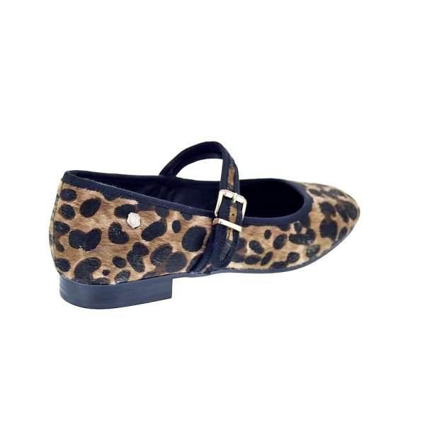 Bailarinas Carmela zapatos Mujer modelo 16256101 Marrón 