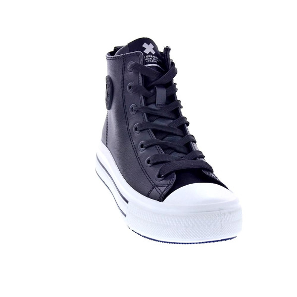 Zapatillas botas Xti zapatos Niña modelo 151065 Negro 