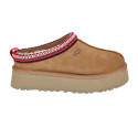 Zuecos Ugg zapatos Mujer modelo Tazz II Marrón 