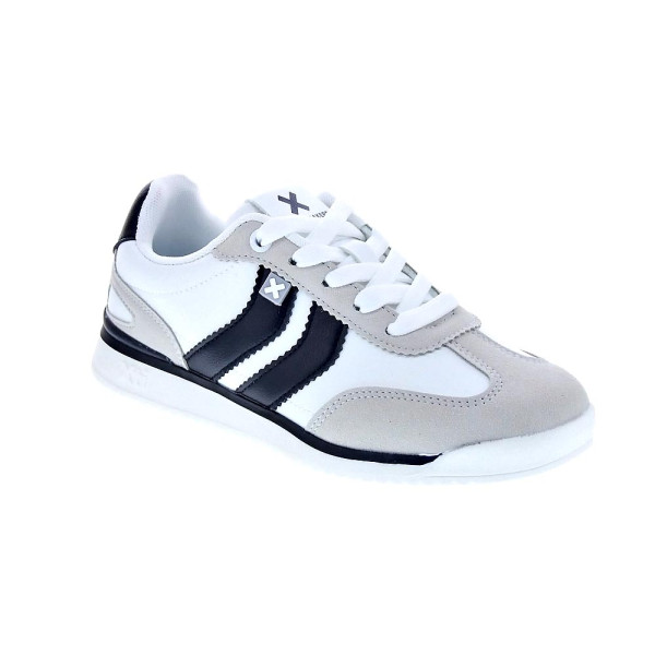 Zapatillas Xti zapatos Niño modelo 151393 Blanco 