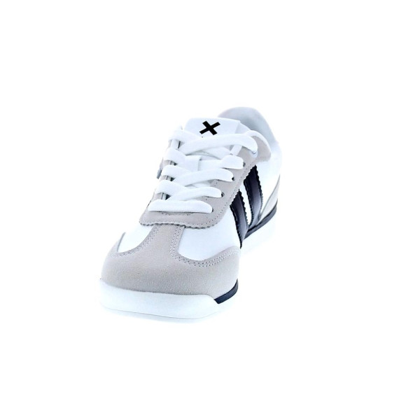 Zapatillas Xti zapatos Niño modelo 151393 Blanco 