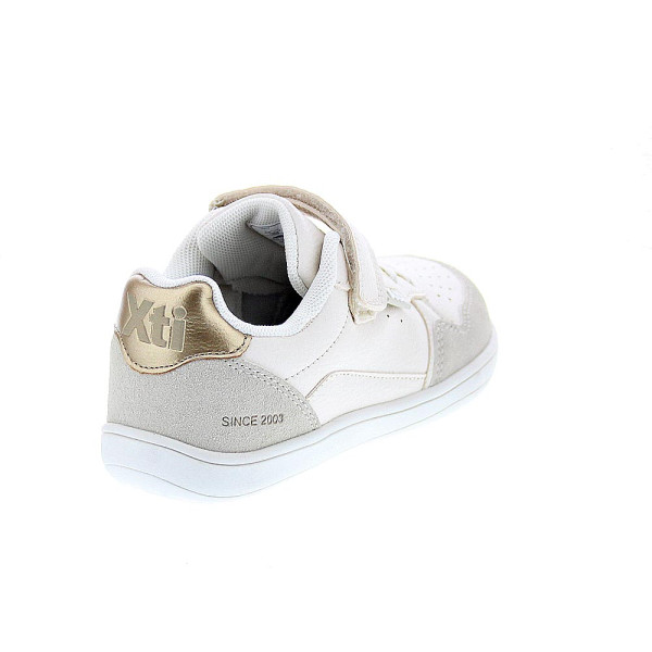 Zapatillas Xti zapatos Niño modelo 15311702 Barefoot Beige 
