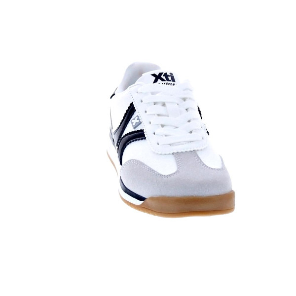 Zapatillas Xti zapatos Niño modelo 15301302 Blanco 