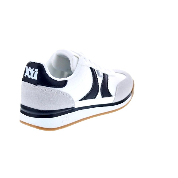 Zapatillas Xti zapatos Niño modelo 15301302 Blanco 