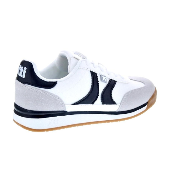 Zapatillas Xti zapatos Niño modelo 15301302 Blanco 