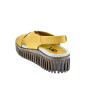 Sandalias Art Company zapatos Mujer modelo Brighton Amarillo 