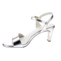 Sandalias Tamaris zapatos Mujer modelo 28008 Oro 