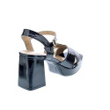 Sandalias Xti zapatos Mujer modelo 142356 Negro 