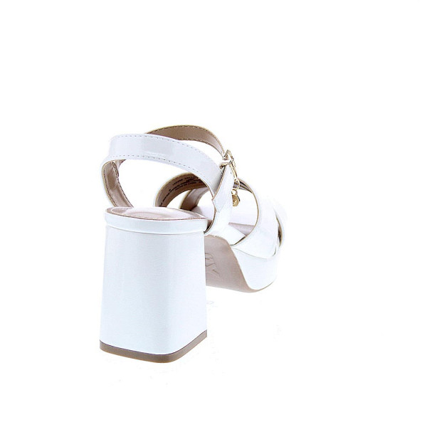Sandalias Xti zapatos Mujer modelo 142356 Blanco 