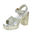 Sandalias Xti zapatos Mujer modelo 142741 Oro 